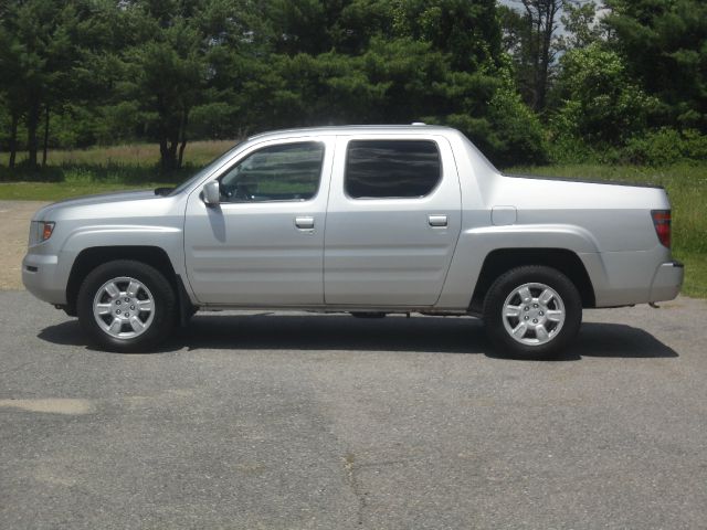 2006 Honda Ridgeline LT1 Ext. Cab Long Box 4WD