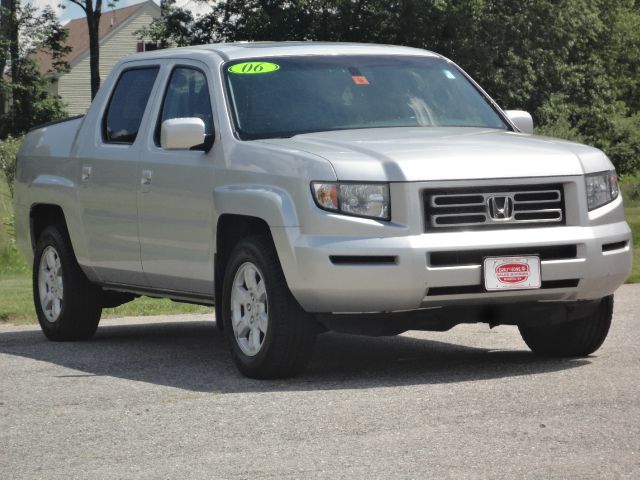 2006 Honda Ridgeline LT1 Ext. Cab Long Box 4WD