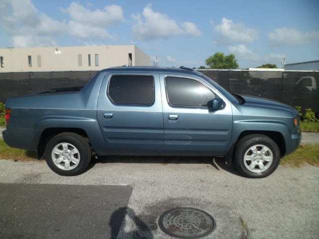 2006 Honda Ridgeline LT1 Ext. Cab Long Box 4WD