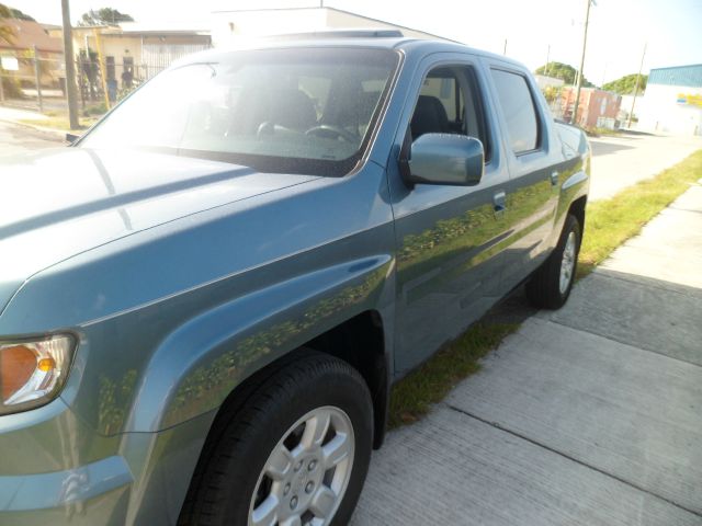 2006 Honda Ridgeline LT1 Ext. Cab Long Box 4WD