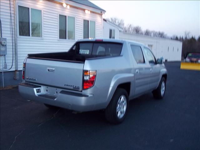 2006 Honda Ridgeline Non-maxi Commercial