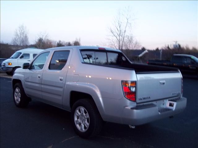 2006 Honda Ridgeline Non-maxi Commercial