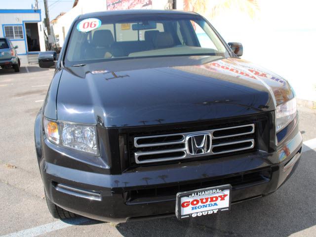 2006 Honda Ridgeline 4dr 1500 4WD