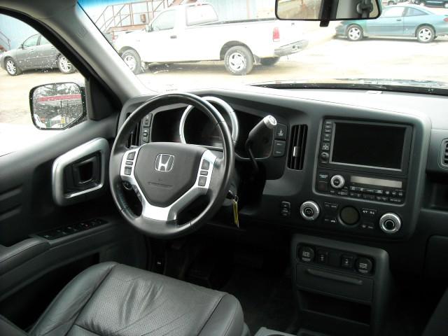 2007 Honda Ridgeline EX Sedan 4-spd AT With Front Side Airbags