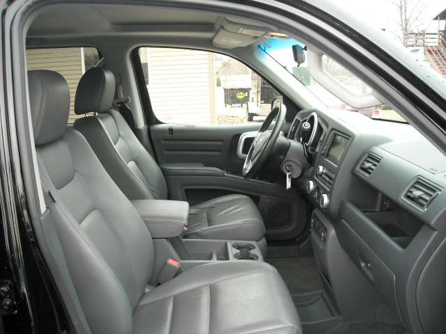 2007 Honda Ridgeline EX Sedan 4-spd AT With Front Side Airbags