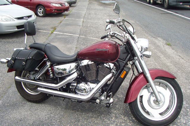 2007 Honda Shadow ONE Owner Black Beauty