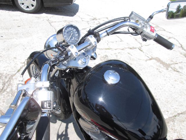 2007 Honda Shadow ESV6