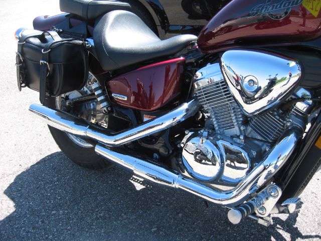 2004 Honda Shadow 2dr Convertible SE Turbo Manua