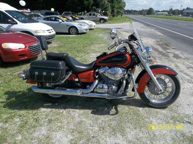 2006 Honda Shadow XLE W/sunroof, JBL Audio,bluetooth