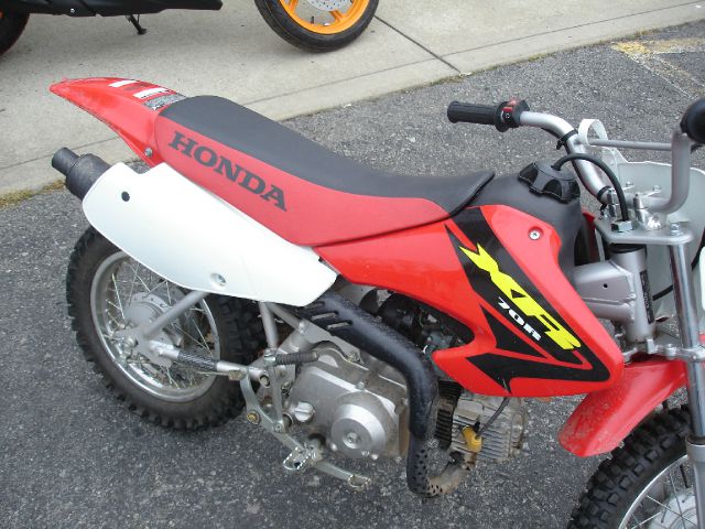 2003 Honda XR 70 FWD 4dr 1LT