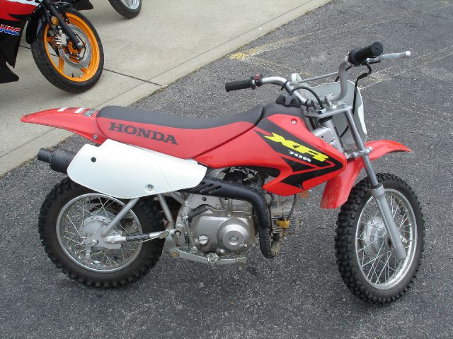 2003 Honda XR 70 FWD 4dr 1LT