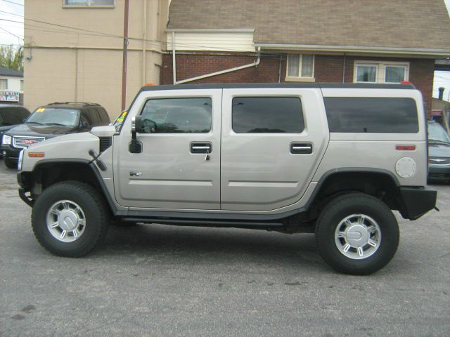 2003 Hummer H2 Scion XB