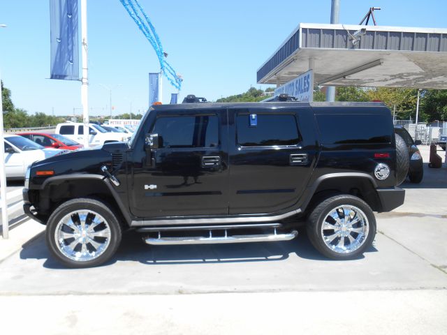 2003 Hummer H2 Scion XB