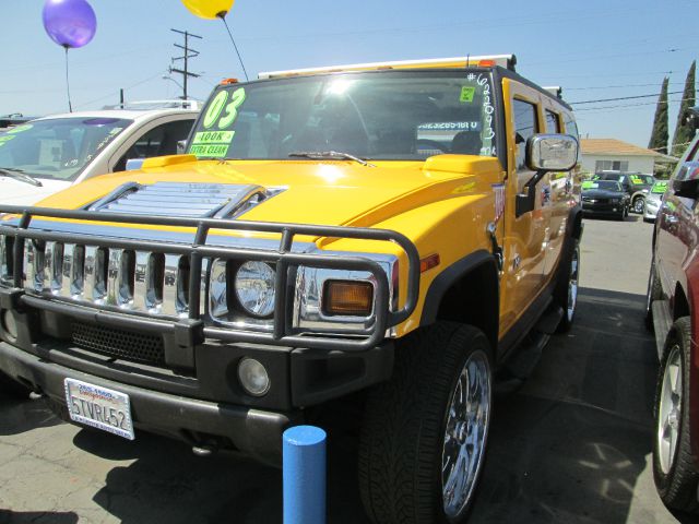 2003 Hummer H2 Scion XB