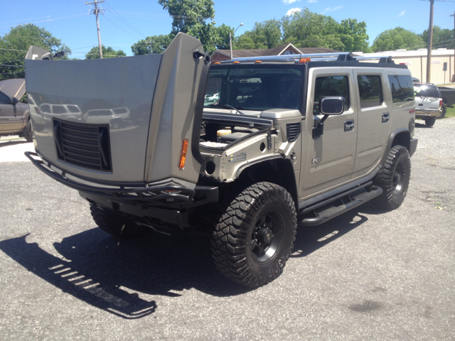 2004 Hummer H2 Scion XB