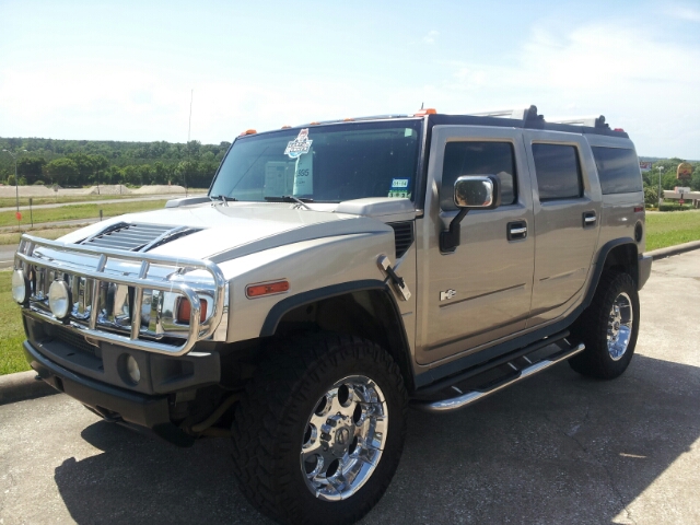 2004 Hummer H2 Base