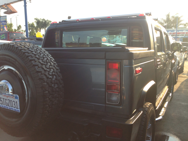 2005 Hummer H2 Sport V-8