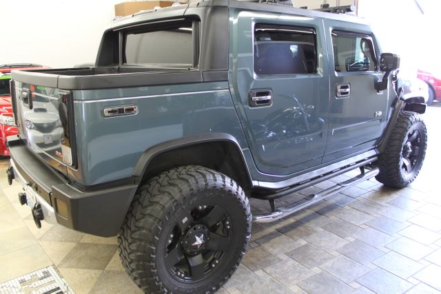 2005 Hummer H2 SUT Sport V-8