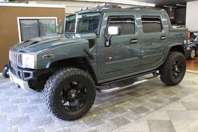 2005 Hummer H2 SUT Sport V-8