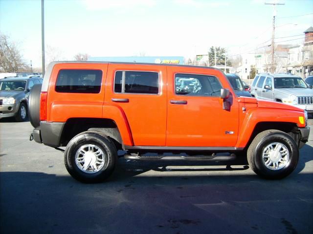 2007 Hummer H3 Base