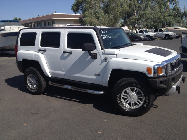 2009 Hummer H3 Base