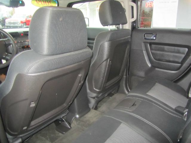 2009 Hummer H3 Base