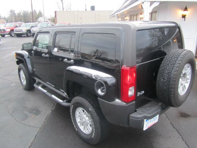 2009 Hummer H3 Base