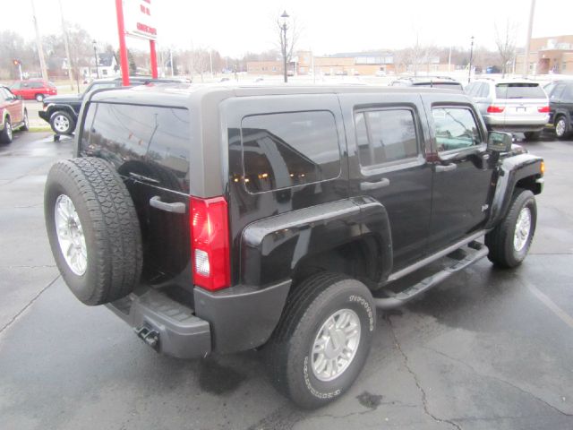 2009 Hummer H3 Base