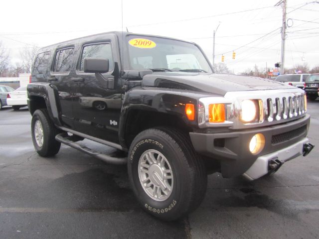 2009 Hummer H3 Base