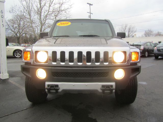 2009 Hummer H3 Base