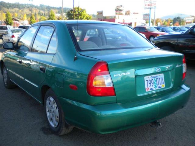 2000 Hyundai Accent Kingcab