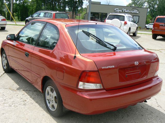 2000 Hyundai Accent XLS