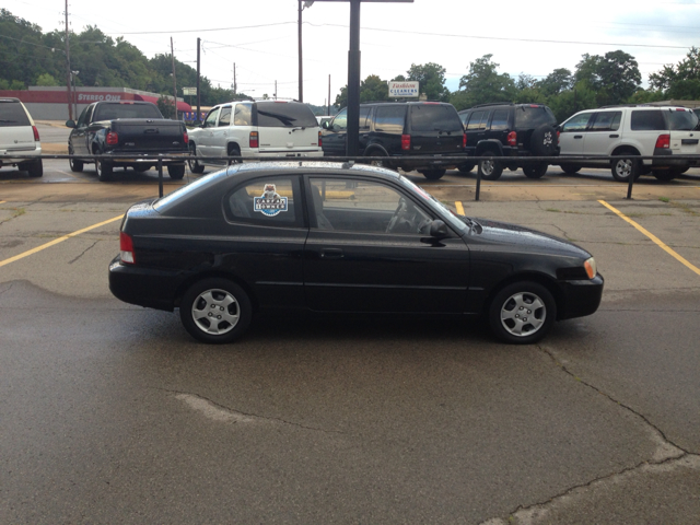 2001 Hyundai Accent ESi