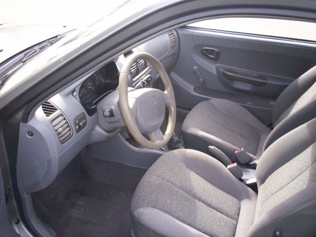 2001 Hyundai Accent ESi