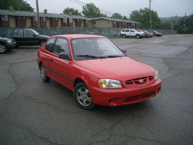 2001 Hyundai Accent ESi