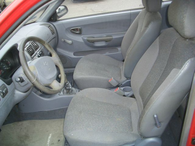 2001 Hyundai Accent ESi