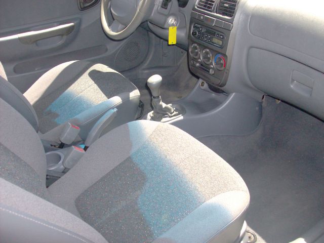 2001 Hyundai Accent ESi