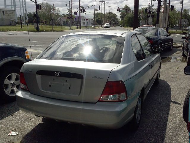 2001 Hyundai Accent Unknown