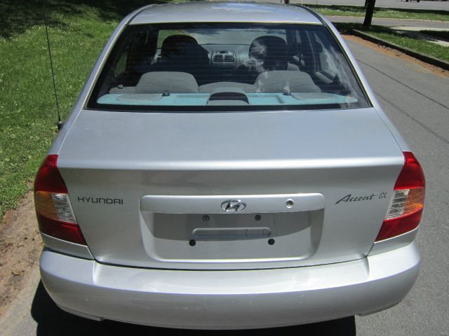 2001 Hyundai Accent S Sedan