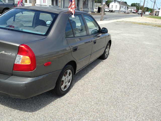 2002 Hyundai Accent S Sedan