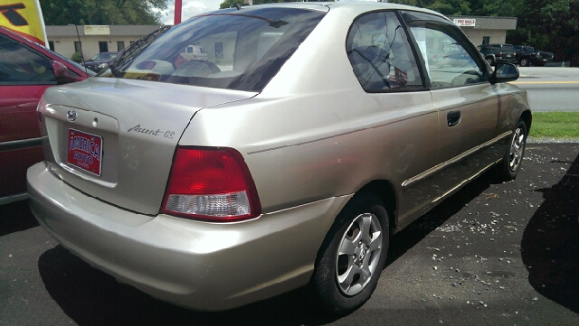 2002 Hyundai Accent XLS