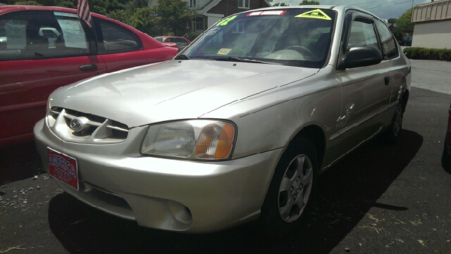 2002 Hyundai Accent XLS