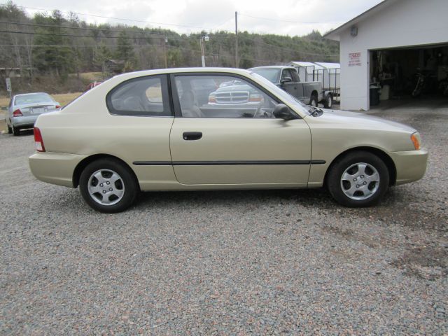 2002 Hyundai Accent ESi