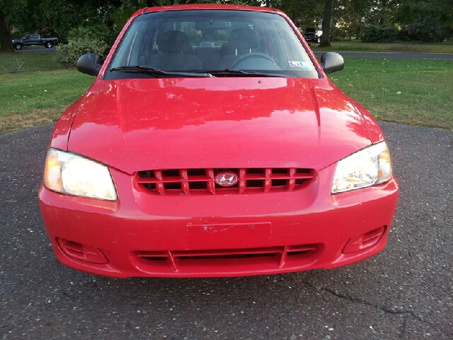 2002 Hyundai Accent S Sedan