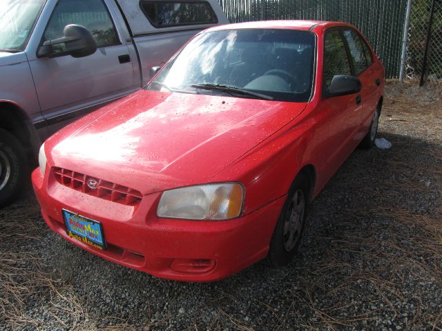 2002 Hyundai Accent S Sedan