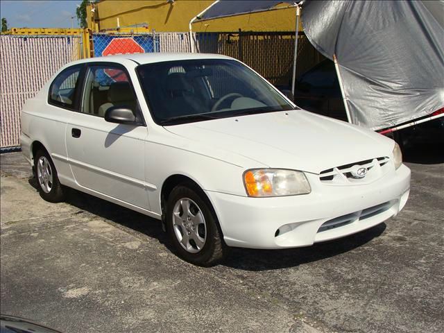 2002 Hyundai Accent XLS