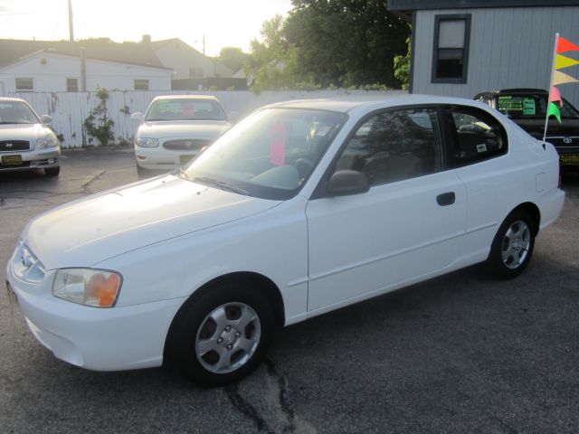 2002 Hyundai Accent XLS