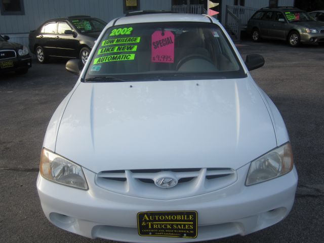 2002 Hyundai Accent XLS