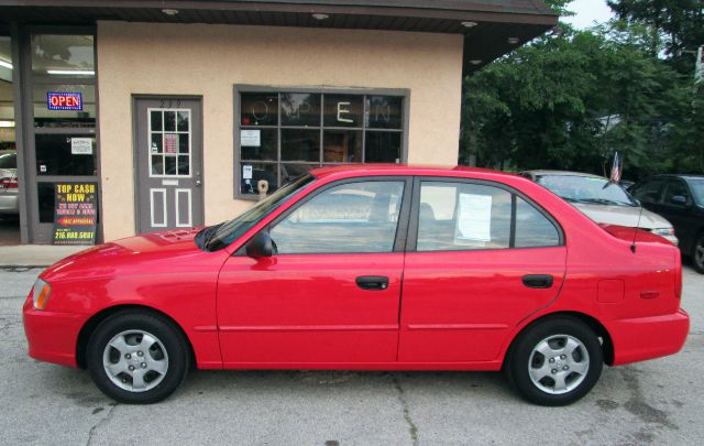 2002 Hyundai Accent S Sedan