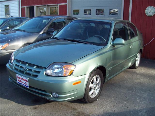 2003 Hyundai Accent S Sedan